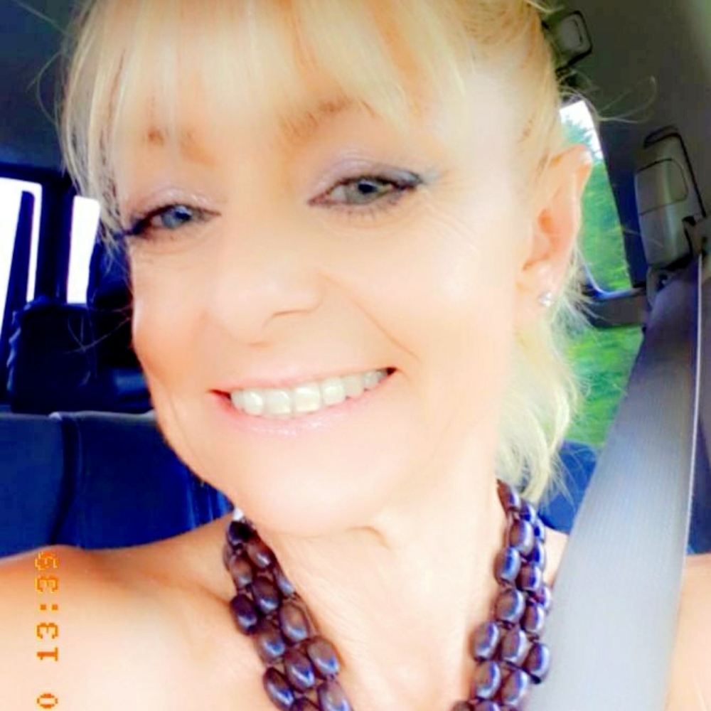 Meet your Posher, Beverly